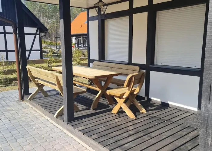 Na Gwizdowce 7 Vila *